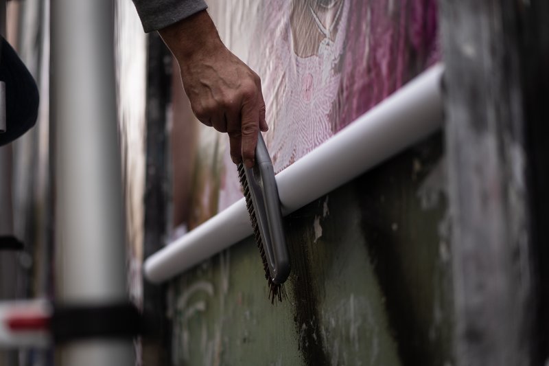 dc4ee1c2-5a72-42d3-91df-97a7ee41c9d1